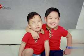 东北两兄弟粉丝1千多万，现场解释“麻愣人”就是瞪人丨育儿大师