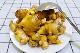 今天才知道，原来保存生姜这么简单，不干瘪不发芽，半年不变质！视频封面