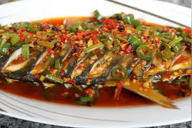 麻辣鲜香的白条鱼做法，风味独特，相当下饭，方法简单家常视频封面