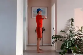 一个养肺的黄金动作，每天坚持9下，强肺气调五脏，排出体内浊气