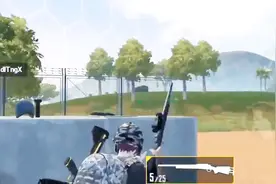 和平精英：开火按键的个人技巧设置方法，你都学会了么？视频封面