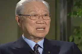 九一八事变爆发，张学良在干什么？周联华讲述历史