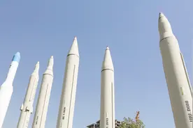 美率56国军演，伊朗总参部发警告，俄：绝非玩笑，开战先打十国