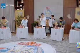 青春环游记：萤火虫的寿命居然只有十天，所以观测萤火虫十分不容视频封面