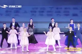 书是指南针，一首《书香》唱出人与书的情感，唱出了人与书的深情视频封面