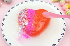 教你用洗发水DIY好玩的橡皮泥，能捏出任意造型，无硼砂巨解压