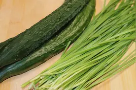 黄瓜别凉拌了，加一把韭菜简单一做太香了，好吃到停不了嘴视频封面