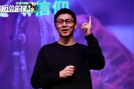 元气森林创始人谈首款饮料：比可乐贵5毛！但难喝到只能销毁掉视频封面