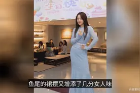 杨钰莹庆50岁生日，镂空长裙腰带价值不菲，曾遇男粉丝疯狂热舞视频封面