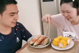 懒人版韭菜盒子，太爱万能的手抓饼，简单又好吃，强烈推荐