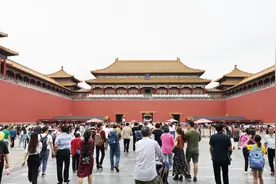 故宫即将闭馆。时间是这样安排的.视频封面