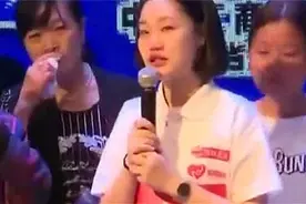 女儿赌气离家12年，认亲大会上她一眼认出母亲，母女放下心结团聚视频封面