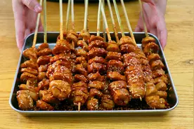 家庭自制烤面筋：学会秘制酱料，配方简单详细，比外面买的还好吃