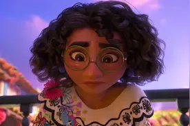 一个神奇的魔法屋，住在里面的人都会魔法，力气甚至比超人还大