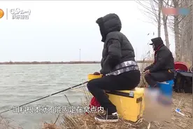 红虫饵料不吃，想不到玉米做饵也不吃，还是一个动作都没给视频封面