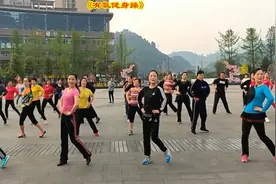 每天坚持运动健身一小时，疏通全身经络降三高，减肥健身一起完成视频封面