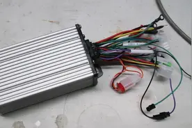 电动车2种常见问题，行驶中轮胎自动刹车，师傅找出问题所在