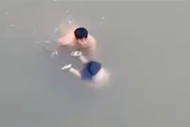 男子两次下水救溺水母子累到虚脱，最新后续来了：英雄获奖万元视频封面