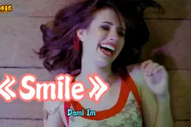 听一遍就会让你停不下来的英文歌曲《Smile》即魔性又欢快视频封面