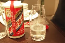 茅台22年飞天、19年精品和20年礼宾评测视频封面