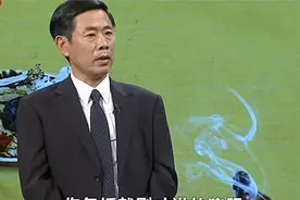 患上脂肪肝，这些食物要忌口，避免加重病情！视频封面