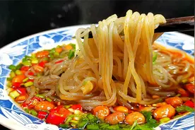 想吃酸辣粉别去外面买了，教你超简单做法，酸辣过瘾，真解馋视频封面