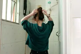 深漂一族：周末捯饬自己，收拾收拾出租屋，简单的打工生活也美好视频封面