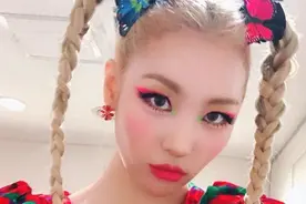 无法拥有的同款！李宣美大腿有肉就是比筷子腿好看多了视频封面
