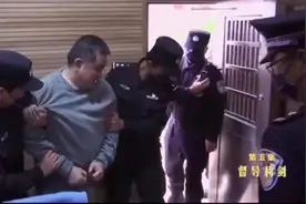 孙小果被执行死刑前现场画面曝光 扫黑除恶让正义终被伸张视频封面