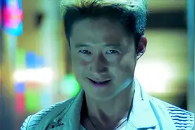 吴京到底多搞笑？成龙调侃“4部戏203亿票房”，吴京反应太有趣视频封面