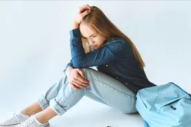 “大姨妈”迟迟不来怎么办？别慌，1个方法教你活血调经视频封面