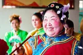 “不做中，不做保，不做媒人三代好”什么意思，说的太对了！视频封面