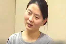 干部被围猎细节曝光！不法女商人借“谈恋爱”拿下2.1亿项目视频封面