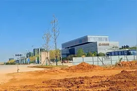 武汉空港新城宋家岗会展和体育中心最新进度视频封面