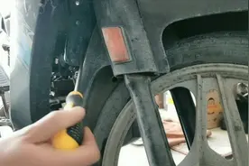 摩托车没有速度车发闷同时油耗增加，在家简单操作给摩托车提速视频封面
