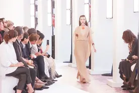 忧郁迷离的气质 印第安少女 超模Grace Hartzel！视频封面
