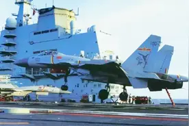 人民海军成立70周年！中国海军的五大兵种是什么？视频封面