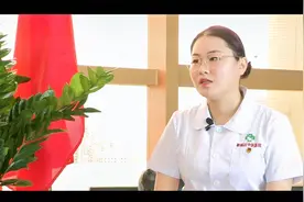 【独家专访】| 共青团员刘家怡：一身白衣就是一份责任！视频封面