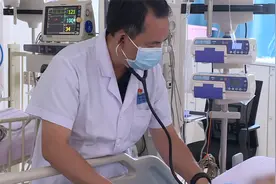 注意！男童5小时吃9根冰棒患急性肠胃炎 医生提醒：一定要适度！视频封面