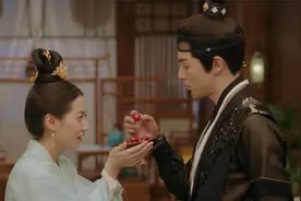 《浮图缘》花絮：王鹤棣和陈钰琪成婚这幕，连看5遍，甜到酥了！