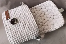 第二十一集  湘湘布艺品布条线手工编织翻盖包包视频教程