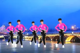 这首DJ《流泪的情人》伤感深情，新创32步曳舞简单流畅，附分解