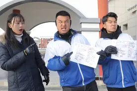 搞笑剧：期末考试学生自己阅卷，没想全班都考了0分，什么情况？视频封面