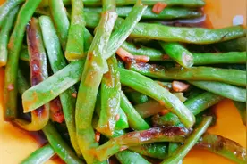 四季豆怎么吃？农村媳妇新做法，红烧一番，入味好吃视频封面
