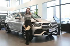 凭什么选它？到店实拍奔驰GLC