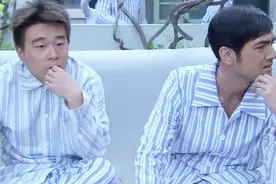 精神病院都是人才，两个精神病人坐在一起，神级对话逗死个人！视频封面