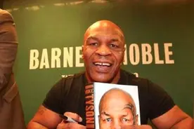 “拳王”泰森亲口承认，世界上我打不过的只有1人，到底是谁？视频封面