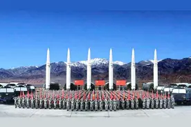 中国火箭军真正实力怎样？是战略威慑核心力量，俄专家：不可轻视视频封面