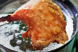 港式生炸鸡腿饭，超脆多肉汁，十几分钟搅掂，行业做法公开