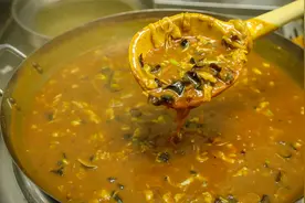 胡辣汤最详细的教程，配料精确到克， 喝上一碗就能说出河南话视频封面